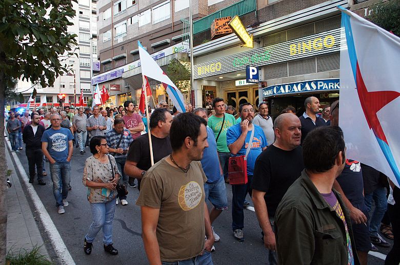 2016 09 20 ManifaEmpregoDignoVigo03.JPG